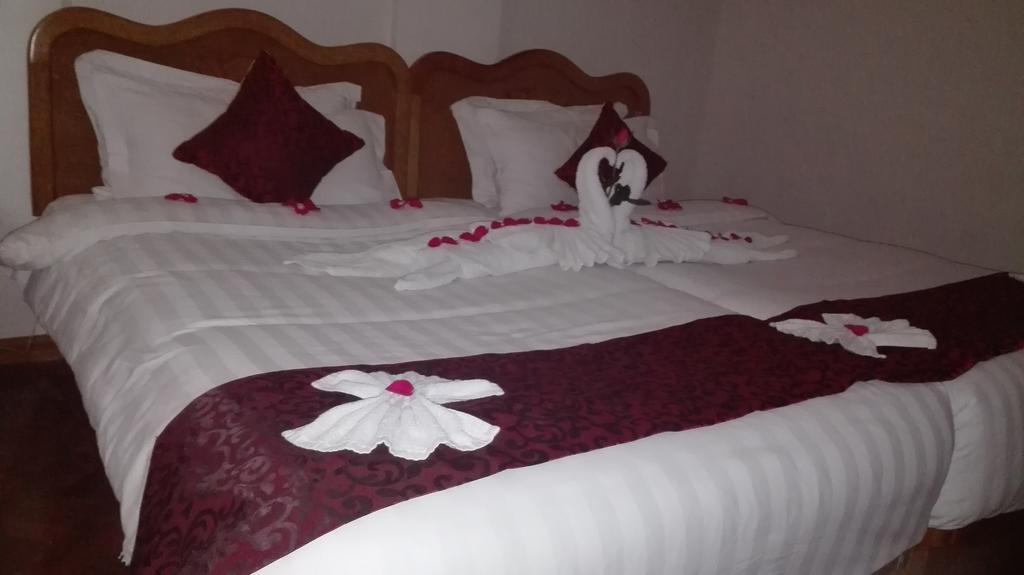 Hotel Dingar Mandalay Eksteriør billede