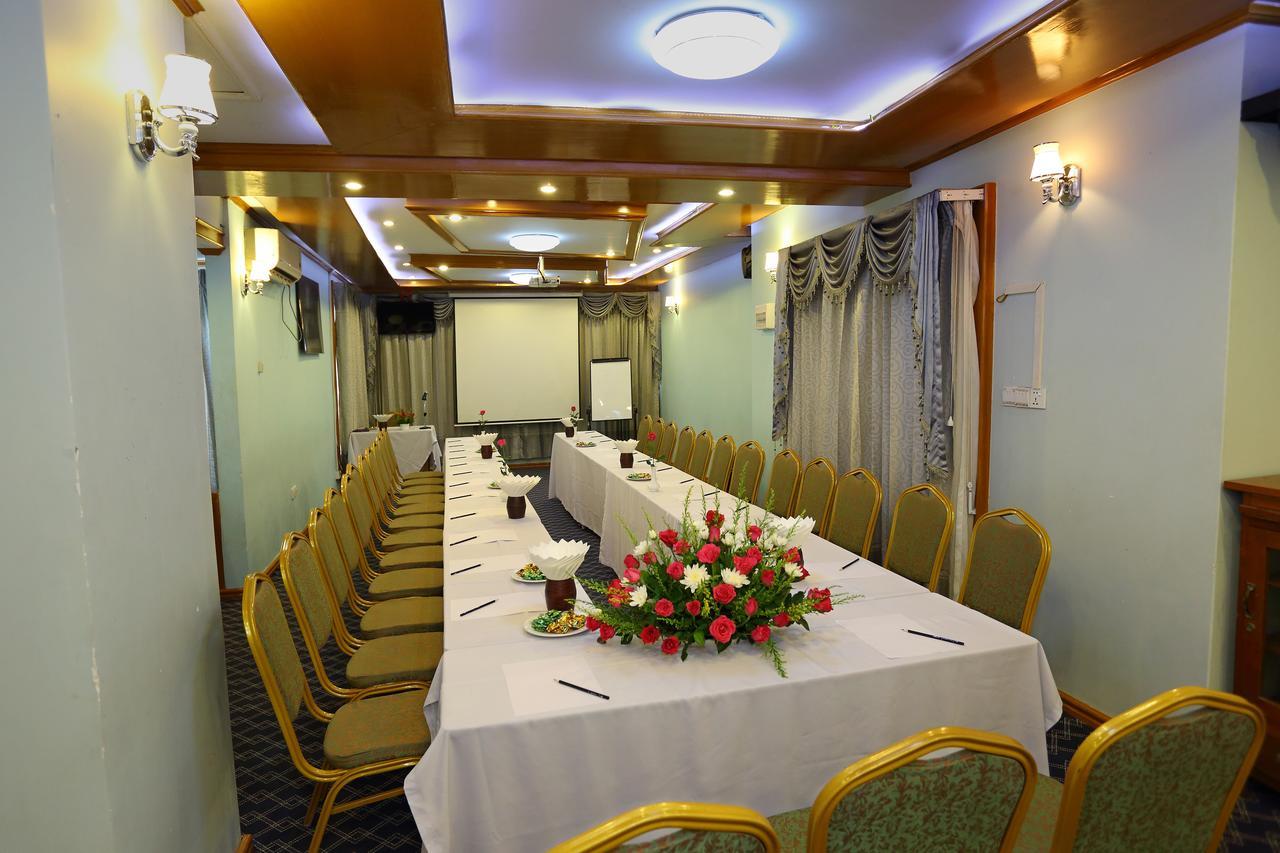 Hotel Dingar Mandalay Eksteriør billede